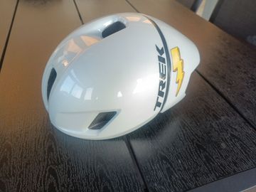 Brugt Bontrager Ballista Helmet 2025 bike — billede 2 af 7