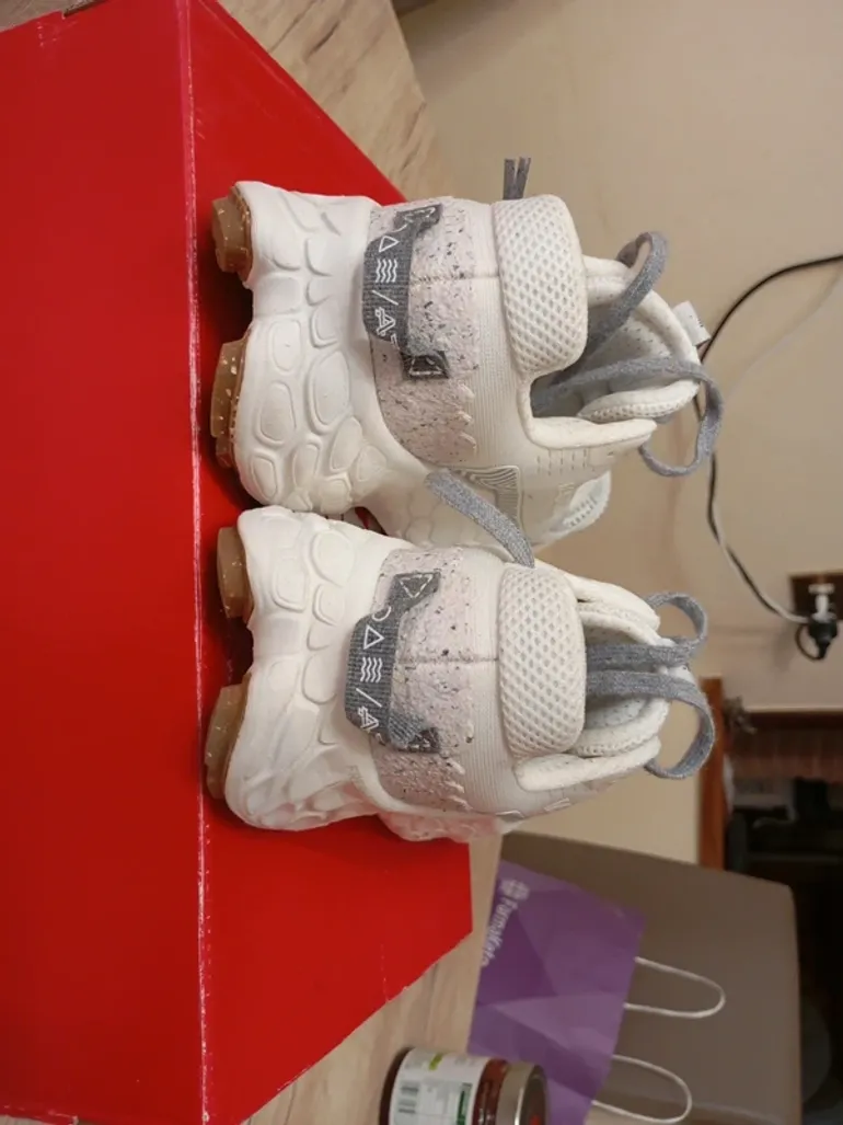 Used New Balance Fresh Foam More Trail bike — image 4 of 15