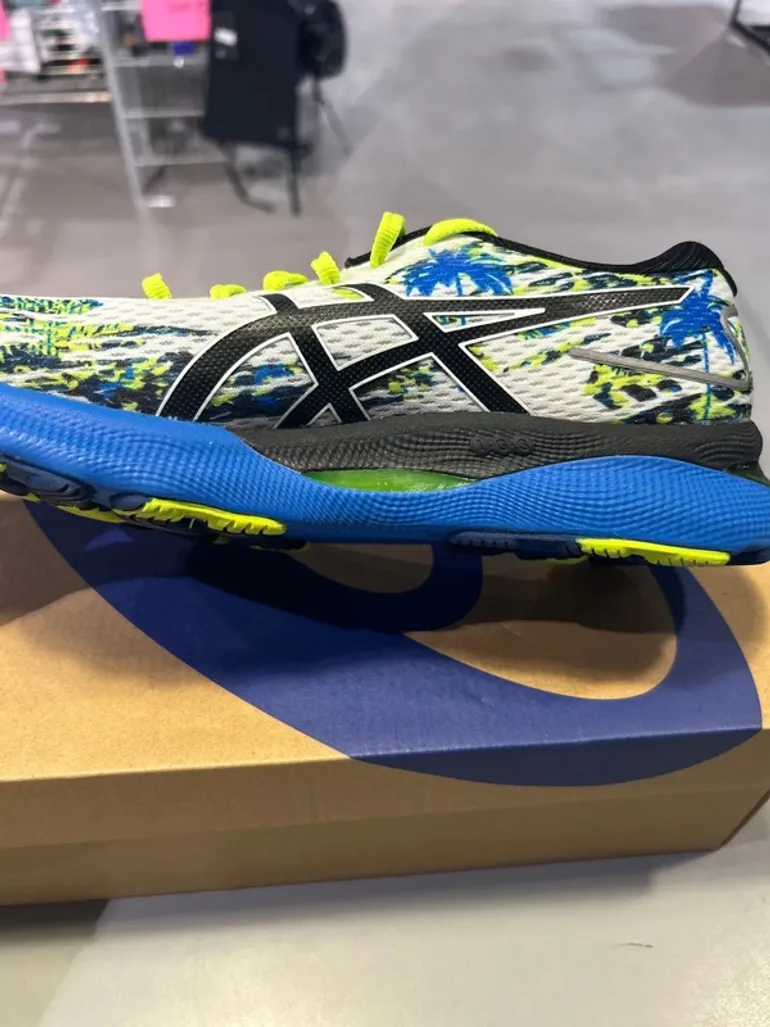 Used Asics Gel-Nimbus 24 bike — image 4 of 5
