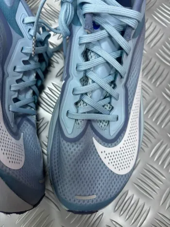 Tweedehands Nike Zoom Fly 6 bike — afbeelding 3 van 9
