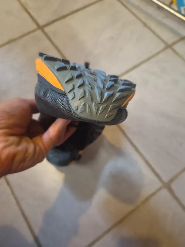 Tweedehands Asics Trail Running Shoes bike — afbeelding 5 van 12