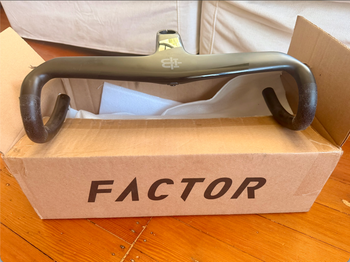 Used Black Inc Aero Handlebars 2025 Cockpit