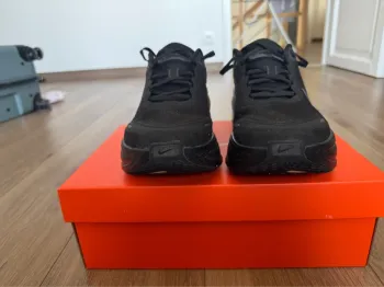 Tweedehands Nike Vomero Plus bike — afbeelding 7 van 9