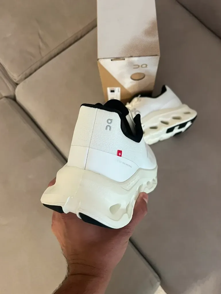 Gebrauchtes On Running Cloudtilt bike — Bild 3 von 8