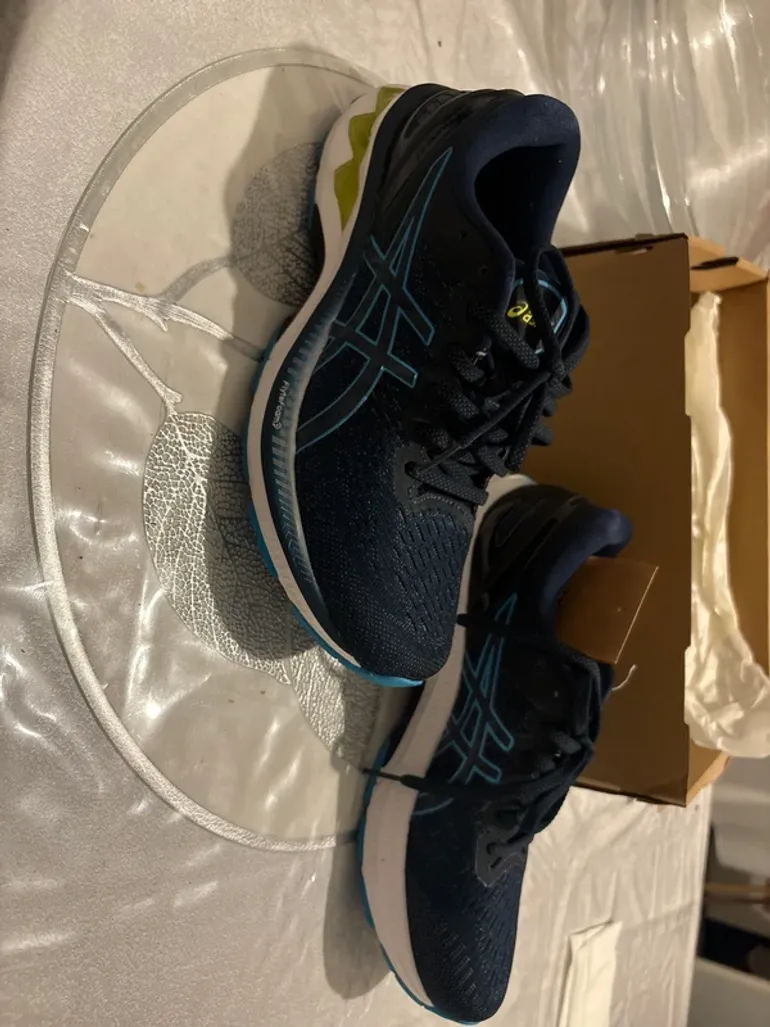 Gebrauchtes Asics Kayano 27 bike — Bild 2 von 5