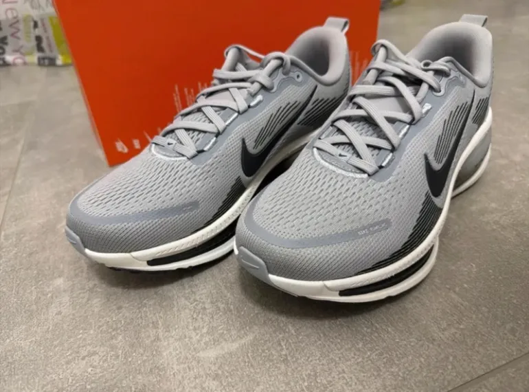 Gebrauchtes Nike Vomero 18 bike — Bild 4 von 8