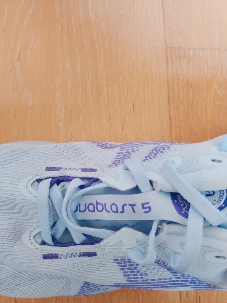 Gebrauchtes Asics Novablast 5 Edition Tokyo bike — Bild 6 von 6