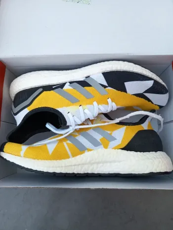 Adidas Sport Shoes Size 42 bike d'occasion