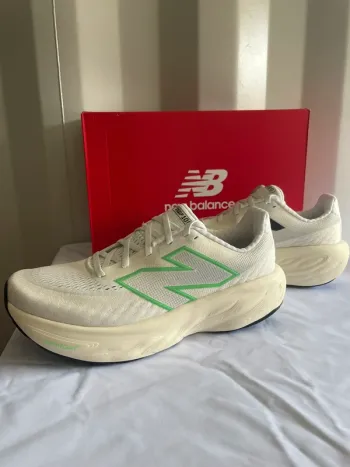 Gebrauchtes New Balance 1080 bike