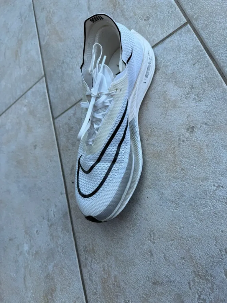 Nike ZoomX Streakfly bike d'occasion — image 3 sur 8