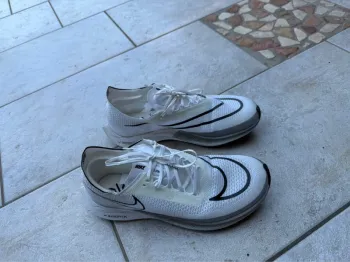 Nike ZoomX Streakfly bike d'occasion — image 5 sur 8