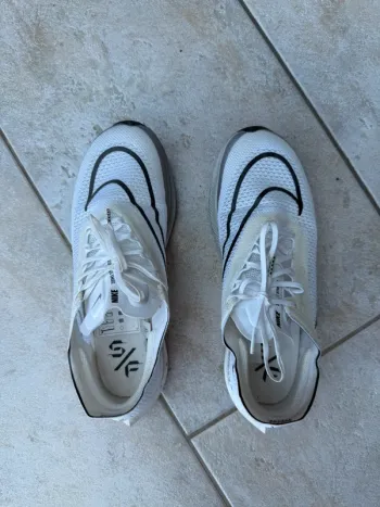 Nike ZoomX Streakfly bike d'occasion — image 7 sur 8