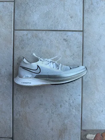 Gebrauchtes Nike ZoomX Streakfly bike