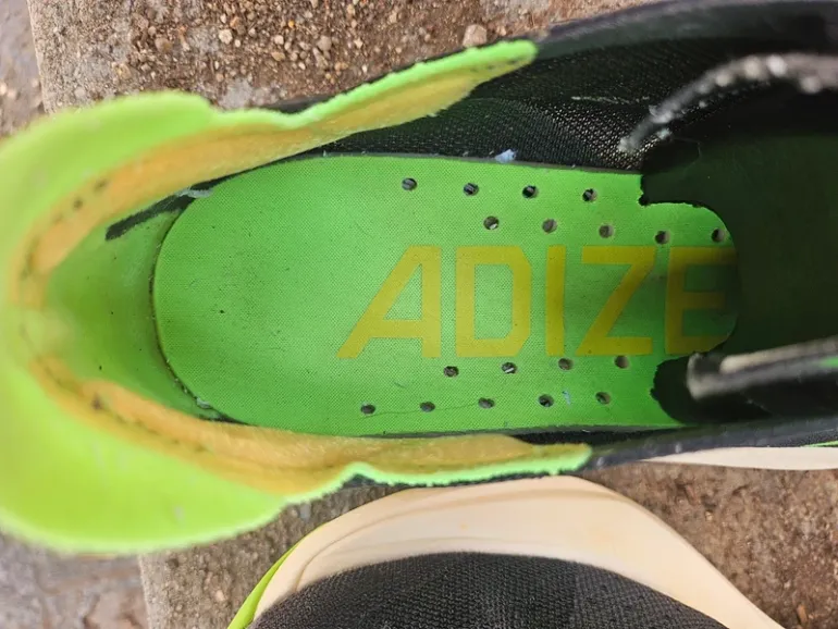 Adidas Adizero Adios Pro 3 bike d'occasion — image 6 sur 9