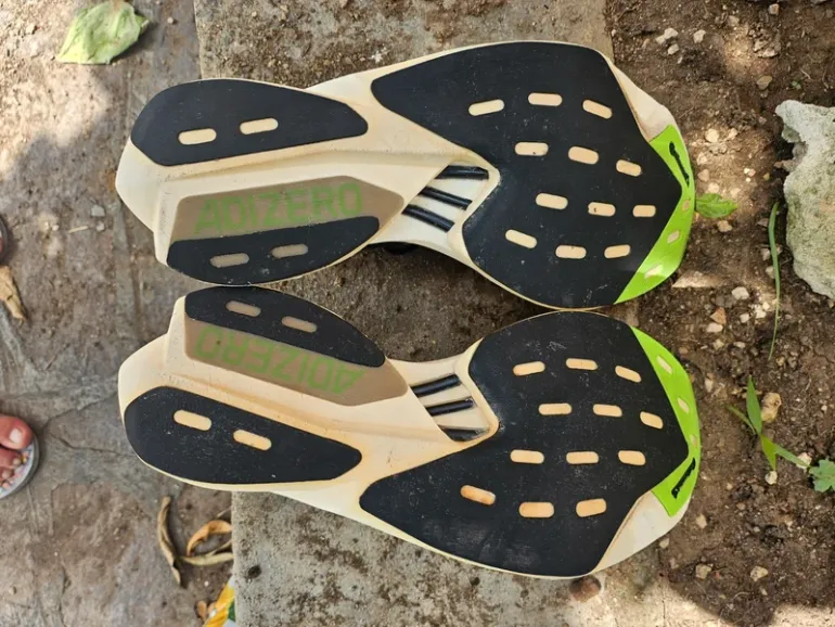 Adidas Adizero Adios Pro 3 bike d'occasion — image 7 sur 9