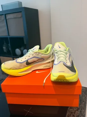 Gebrauchtes Nike Zoom Fly 6 bike — Bild 2 von 7
