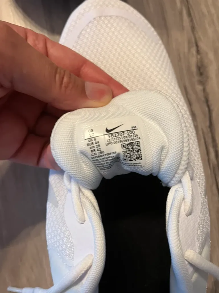 Nike Revolution 7 bike d'occasion — image 8 sur 8