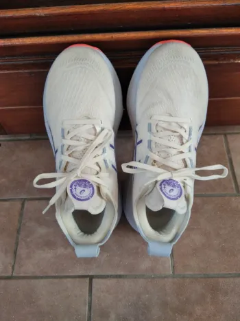 Gebrauchtes Asics Gel-Nimbus 27 bike — Bild 2 von 3