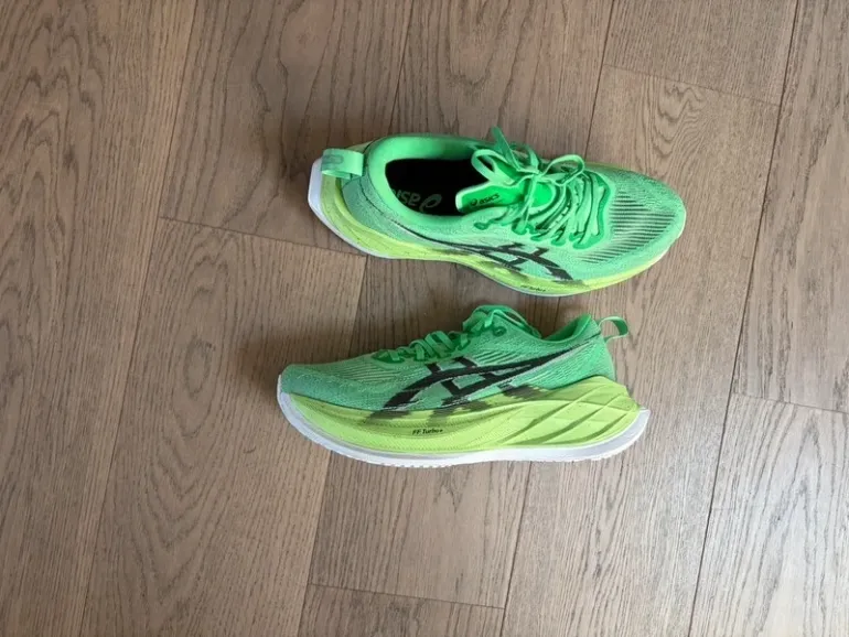 Gebrauchtes Asics Superblast 2 bike — Bild 3 von 5