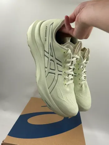 Gebrauchtes Asics GT-2000 14 bike — Bild 15 von 15