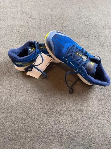 Used Salomon Running Shoes blue and neon yellow Running Shoes