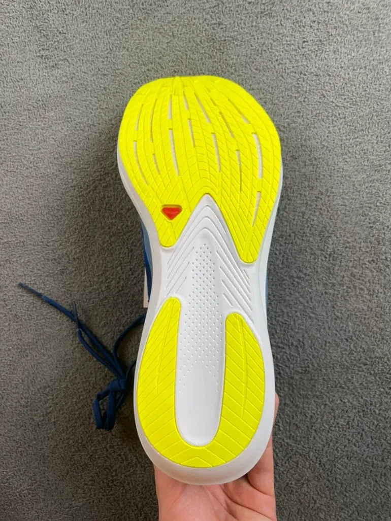 Käytetty Salomon Running Shoes blue and neon yellow bike — kuva 4 / 8