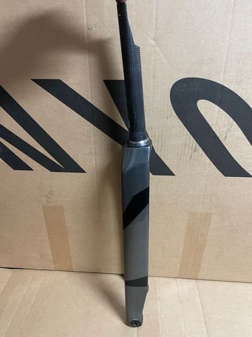 Used Canyon Aeroad Fork 2026 bike — image 2 of 5