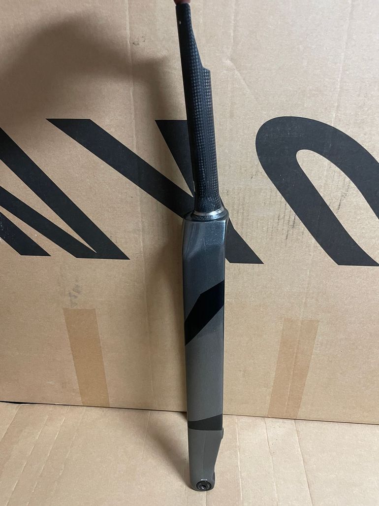 Gebrauchtes Canyon Aeroad Fork 2026 bike — Bild 2 von 5