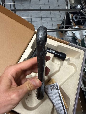 Used Sram Force Crank 2025 bike — image 6 of 7