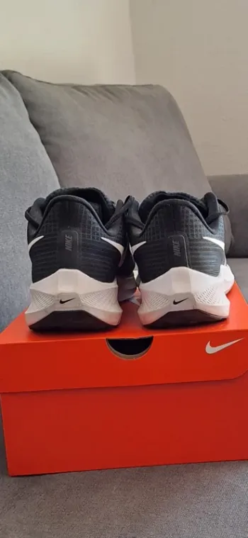 Pegasus Nike Air Zoom bike d'occasion — image 4 sur 5