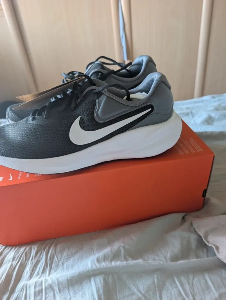 Gebrauchtes Nike Revolution 7 bike — Bild 4 von 6