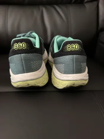 Käytetty New Balance 860 Fresh Foam v14 bike — kuva 3 / 7