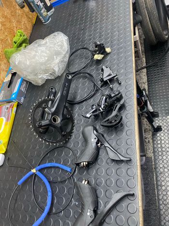 Käytetty Shimano GRX Groupset 2024 bike
