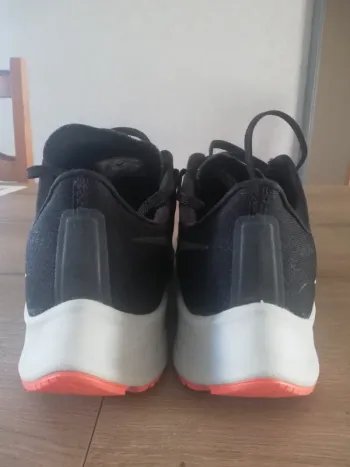 Tweedehands Pegasus Air Zoom 37 bike — afbeelding 3 van 3
