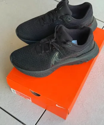 Nike react infinity run bike usato — immagine 2 di 6