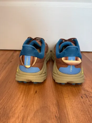 Hoka Challenger 8 bike usato — immagine 5 di 8