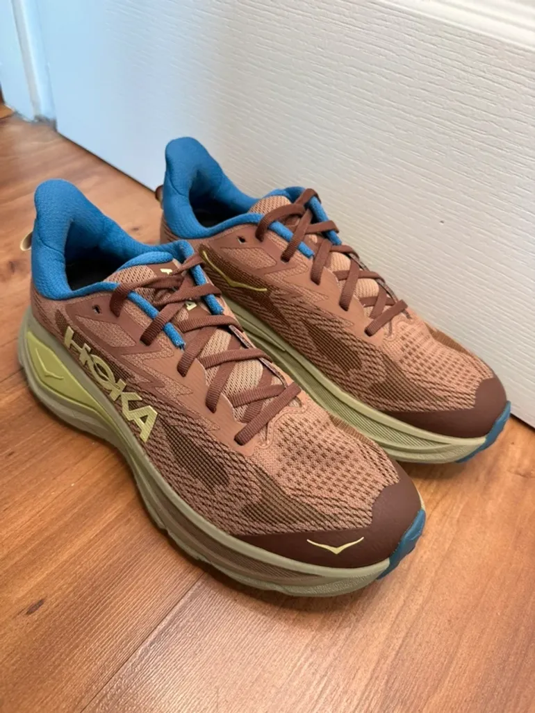Hoka Challenger 8 bike usato — immagine 2 di 8