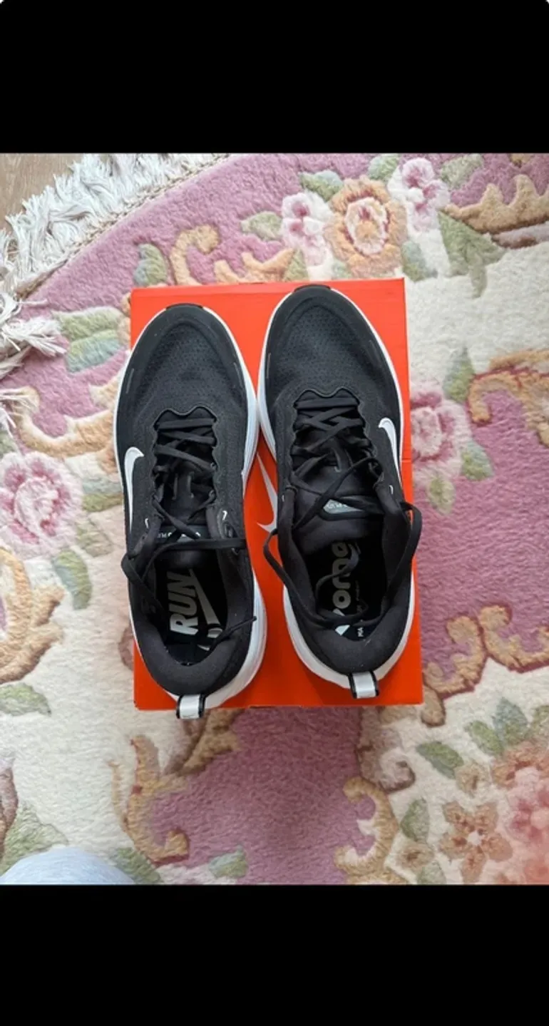Brugt Nike Vomero Plus bike — billede 3 af 3