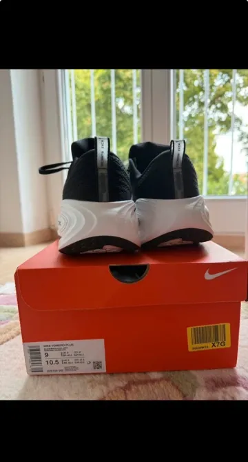 Używany Nike Vomero Plus bike — zdjęcie 2 z 3