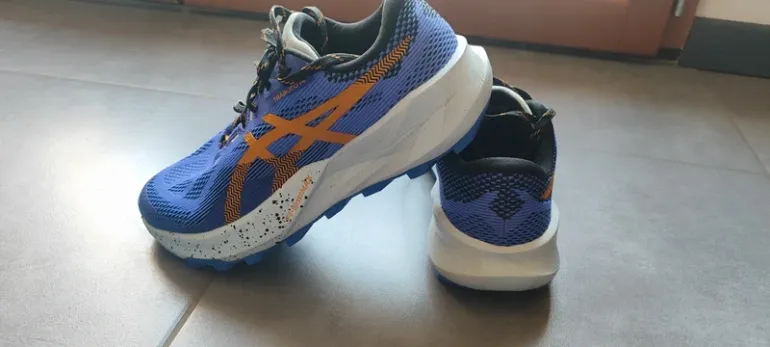Asics Trabuco 14 bike d'occasion — image 4 sur 4