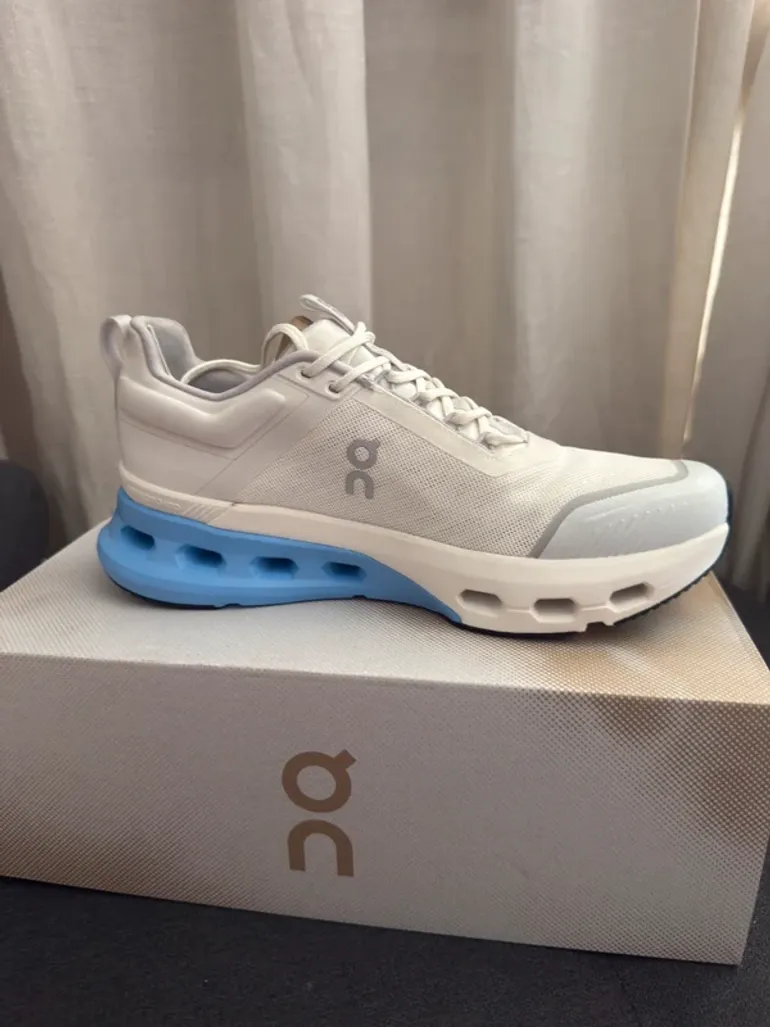 Tweedehands On Running Cloudnova X bike — afbeelding 3 van 4