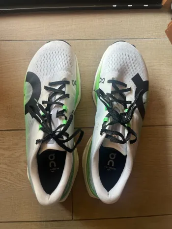 Tweedehands On Running shoes bike