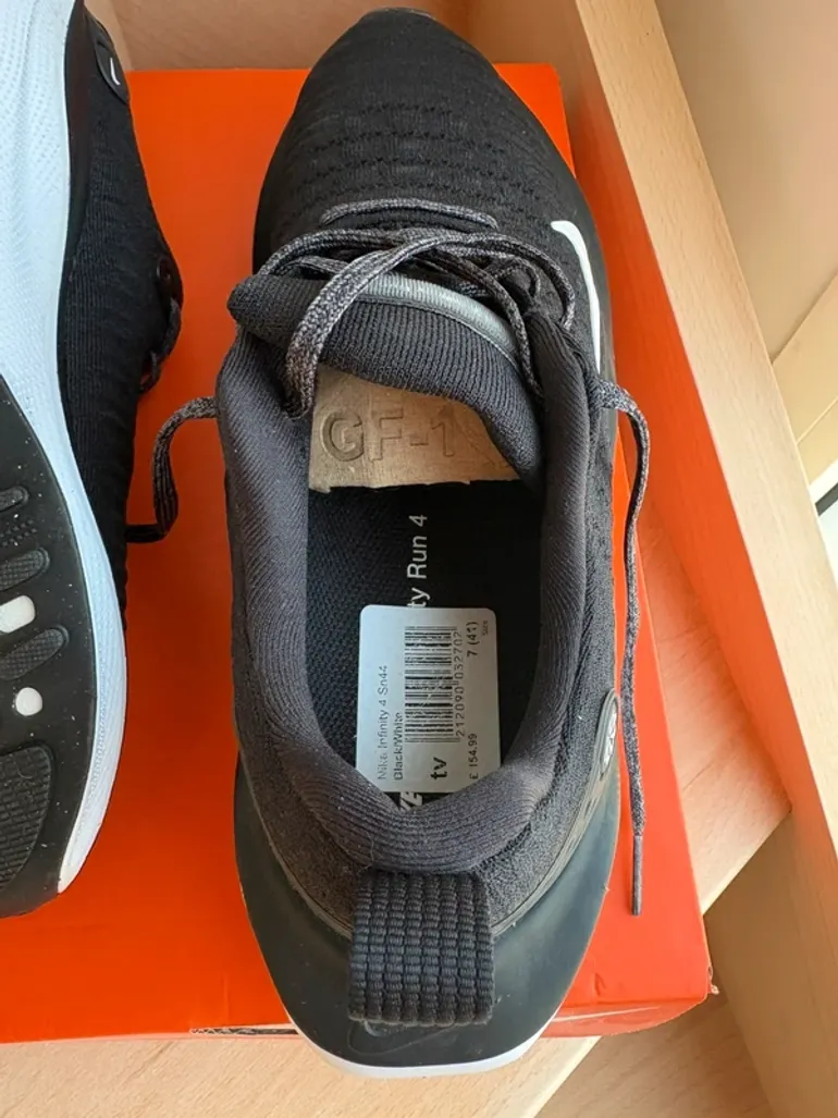 Nike Infinity Run 4 bike usato — immagine 6 di 6