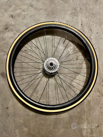 Roval CLX 32 Disc 2020 bike usato — immagine 3 di 3