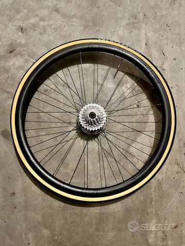 Used Roval CLX 32 Disc 2020 bike — image 3 of 3