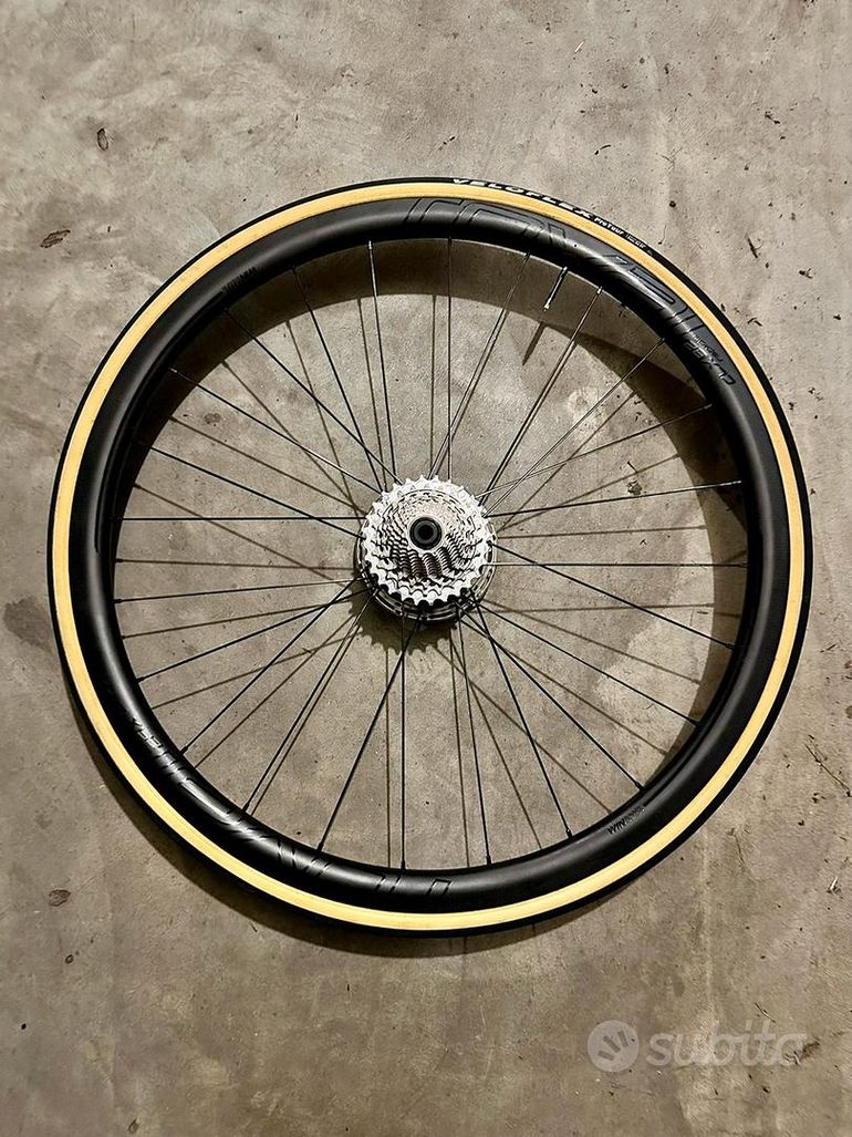 Roval CLX 32 Disc 2020 bike usato — immagine 3 di 3
