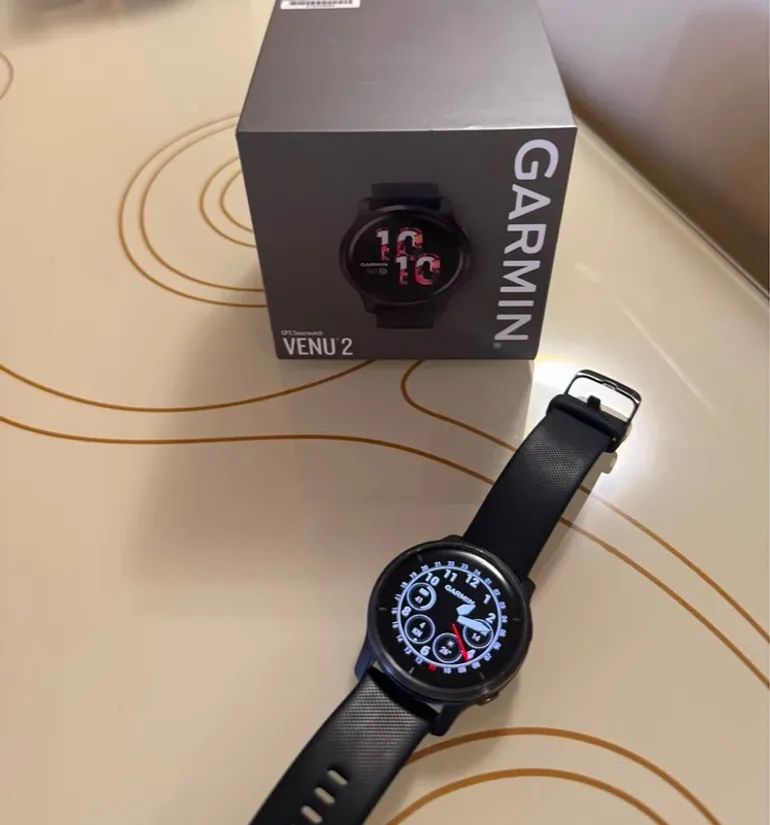 Used Garmin Venu 2 bike — image 3 of 4