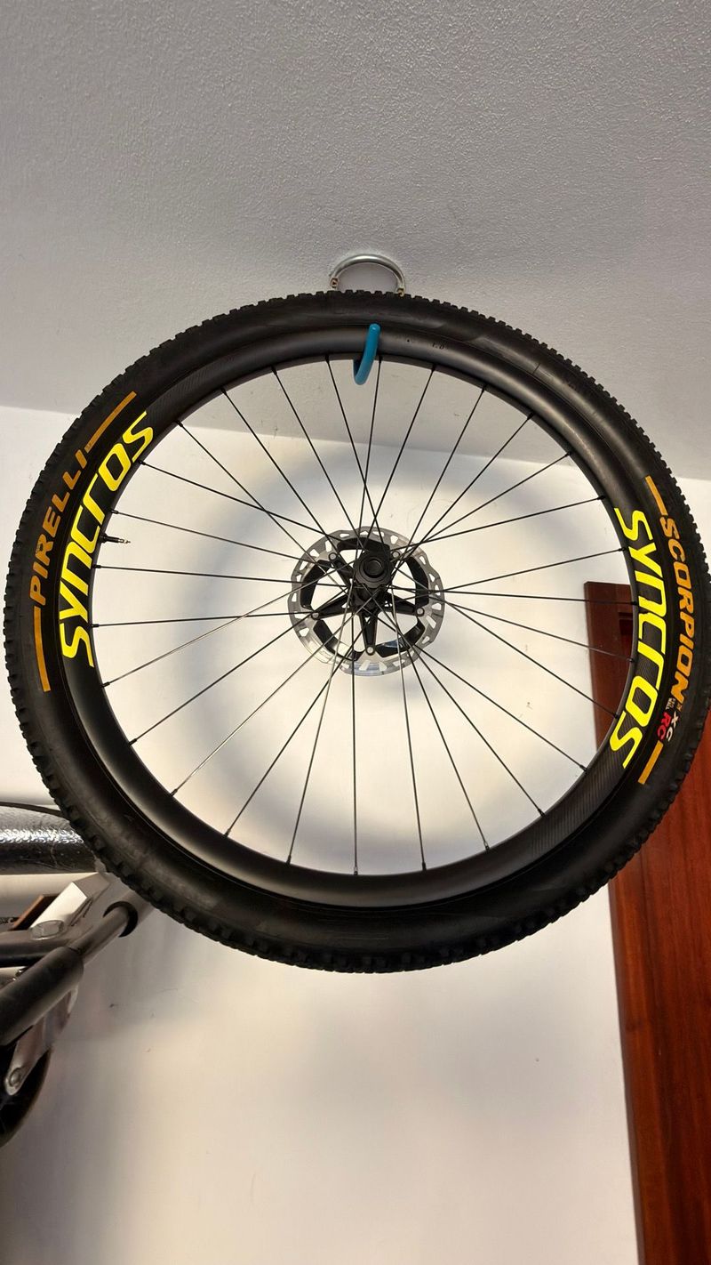 Used Syncros Silverton 1.0s Wheelset 2025 Wheels