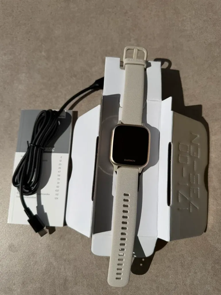 Used Garmin Venu SQ 2023 bike — image 2 of 5
