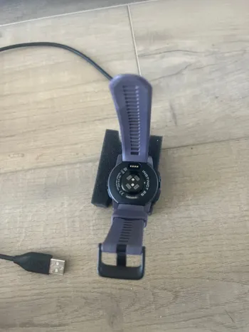 Used Garmin Instinct 2S bike — image 8 of 11